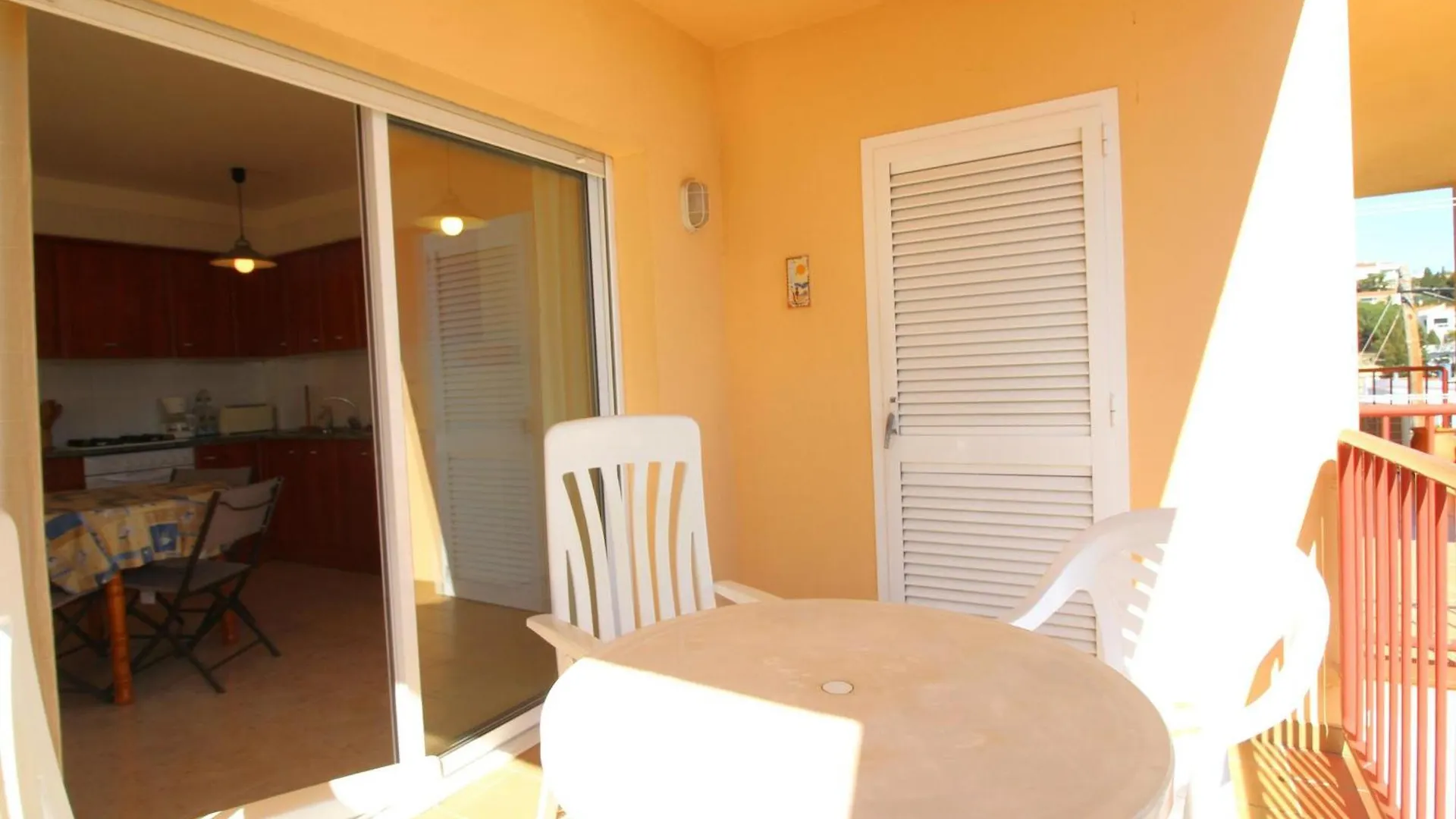 Lejlighed Girona II 1-4 Porta 8 - Apartamento Enfrente De La Playa Grifeu. - Es-228-63 Llança Spanien